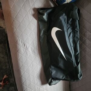 New Nike Black and White Men's Duffel Bag Large